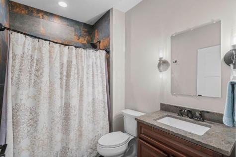 1044 Diane Lane Indiana Township PA 15024