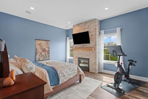 1044 Diane Lane Indiana Township PA 15024