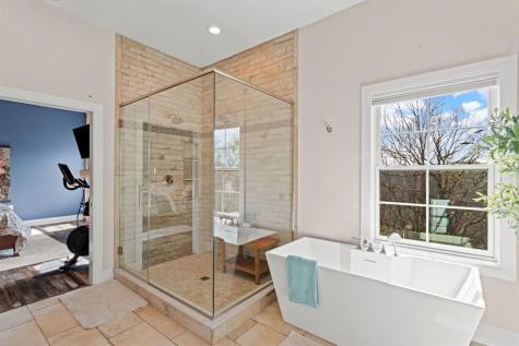 1044 Diane Lane Indiana Township PA 15024
