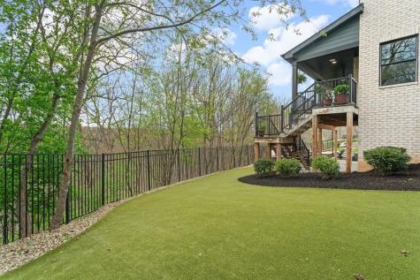 1044 Diane Lane Indiana Township PA 15024