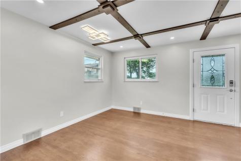 27 Washington Avenue Mt Pleasant Township PA 15340