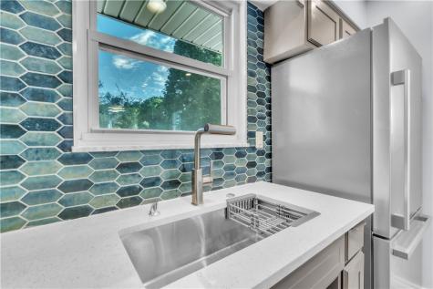 27 Washington Avenue Mt Pleasant Township PA 15340