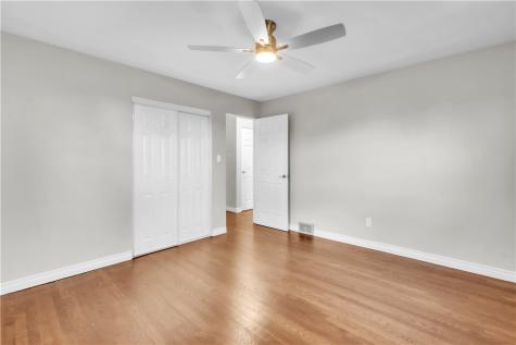 27 Washington Avenue Mt Pleasant Township PA 15340