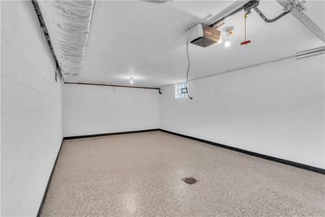 27 Washington Avenue Mt Pleasant Township PA 15340