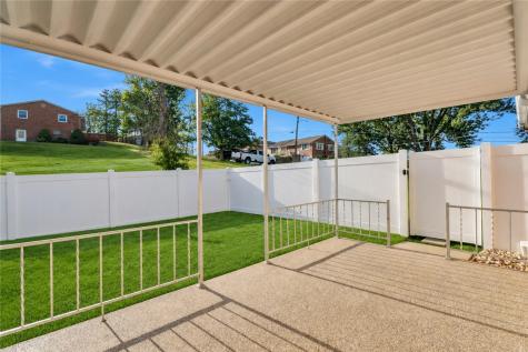 27 Washington Avenue Mt Pleasant Township PA 15340