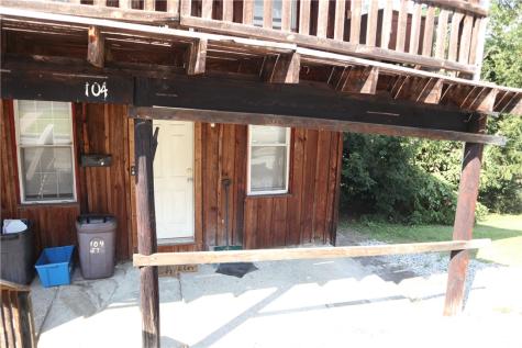 102/104 5th Street California PA 15419