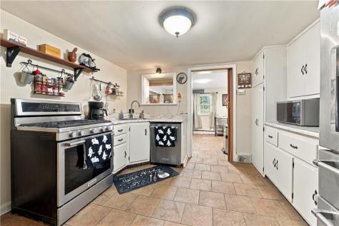 140 Mcdermott Road Trafford PA 15085