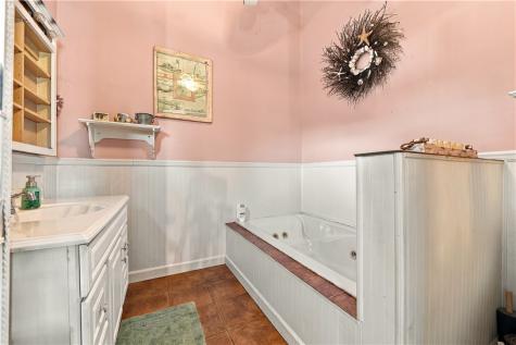 140 Mcdermott Road Trafford PA 15085