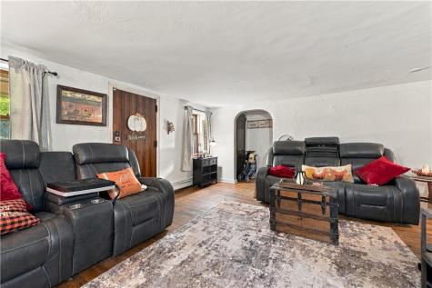 140 Mcdermott Road Trafford PA 15085