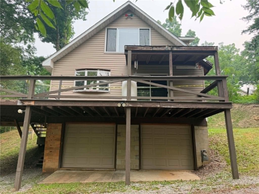 105 Stoughton Beach Slippery Rock Township PA 16057