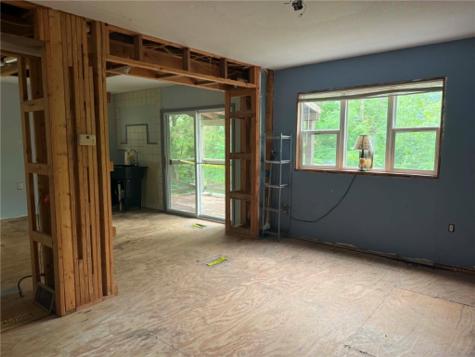 105 Stoughton Beach Slippery Rock Township PA 16057
