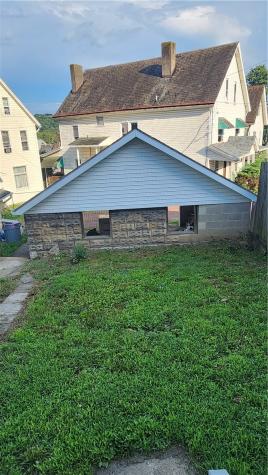365 Kenney Avenue Pitcairn PA 15140
