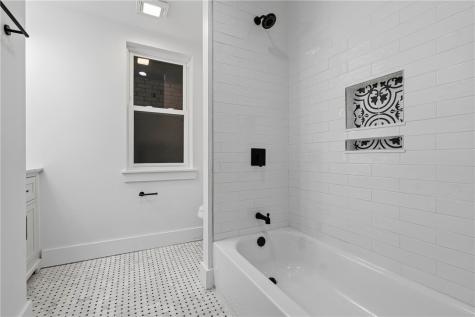 7704 Cannon Street Swissvale PA 15218