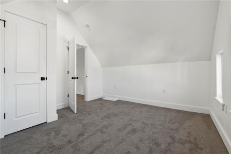 7704 Cannon Street Swissvale PA 15218