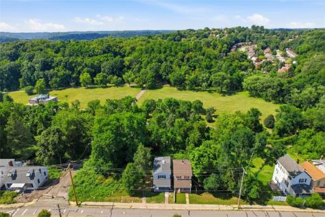 5207 Schenley Avenue Garfield PA 15224