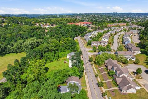 5207 Schenley Avenue Garfield PA 15224