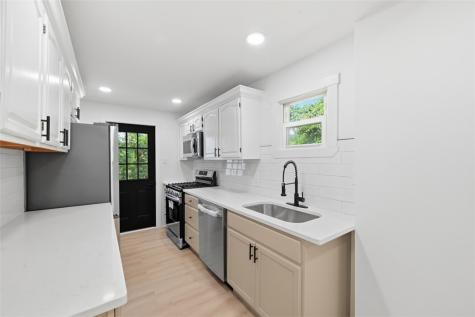 5207 Schenley Avenue Garfield PA 15224