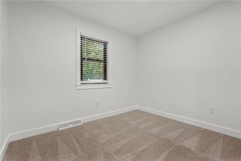 14 Blackswoods Road Freedom PA 15042