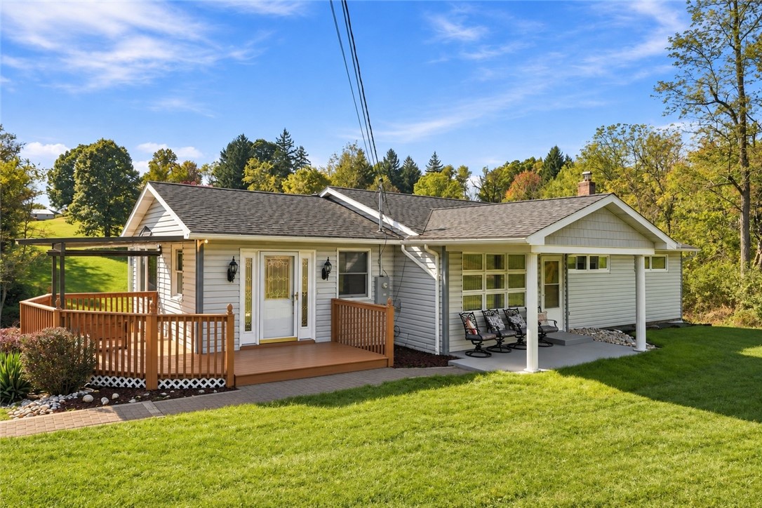 20 John Drive Hanover Township PA 15021