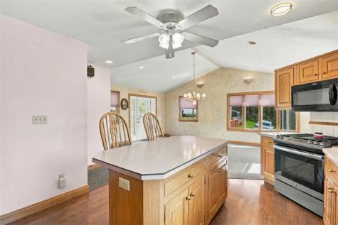 20 John Drive Hanover Township PA 15021