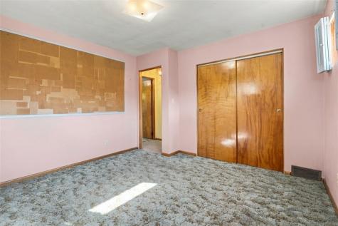 20 John Drive Hanover Township PA 15021
