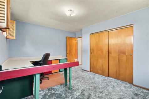 20 John Drive Hanover Township PA 15021