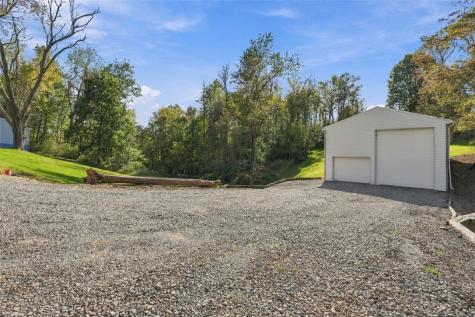 20 John Drive Hanover Township PA 15021
