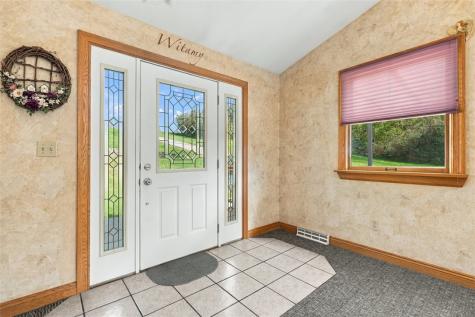 20 John Drive Hanover Township PA 15021