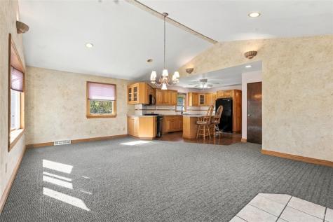 20 John Drive Hanover Township PA 15021