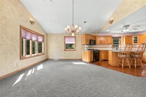 20 John Drive Hanover Township PA 15021
