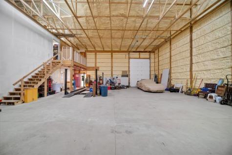15307 State Highway 198 Hayfield PA 16335