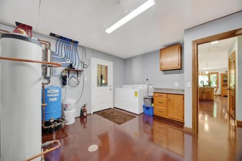 15307 State Highway 198 Hayfield PA 16335