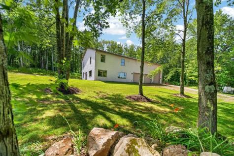 15307 State Highway 198 Hayfield PA 16335