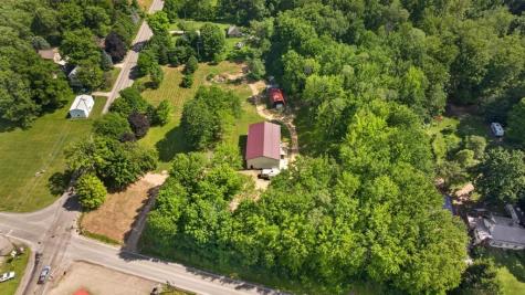 15307 State Highway 198 Hayfield PA 16335