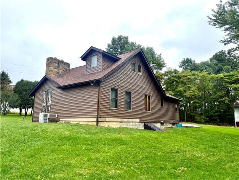 734 Bruin Road Washington Township PA 16050
