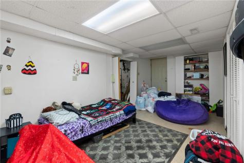 120 3rd Street Mcdonald PA 15057