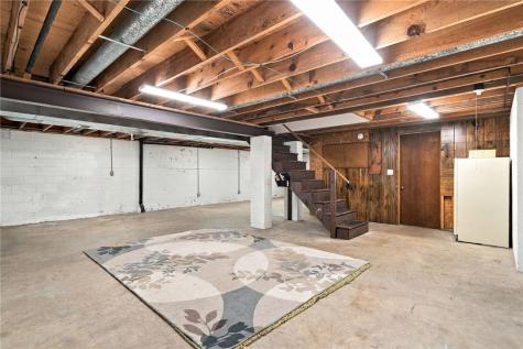 9 Northwood Road City Of Greensburg PA 15601
