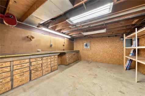 9 Northwood Road City Of Greensburg PA 15601
