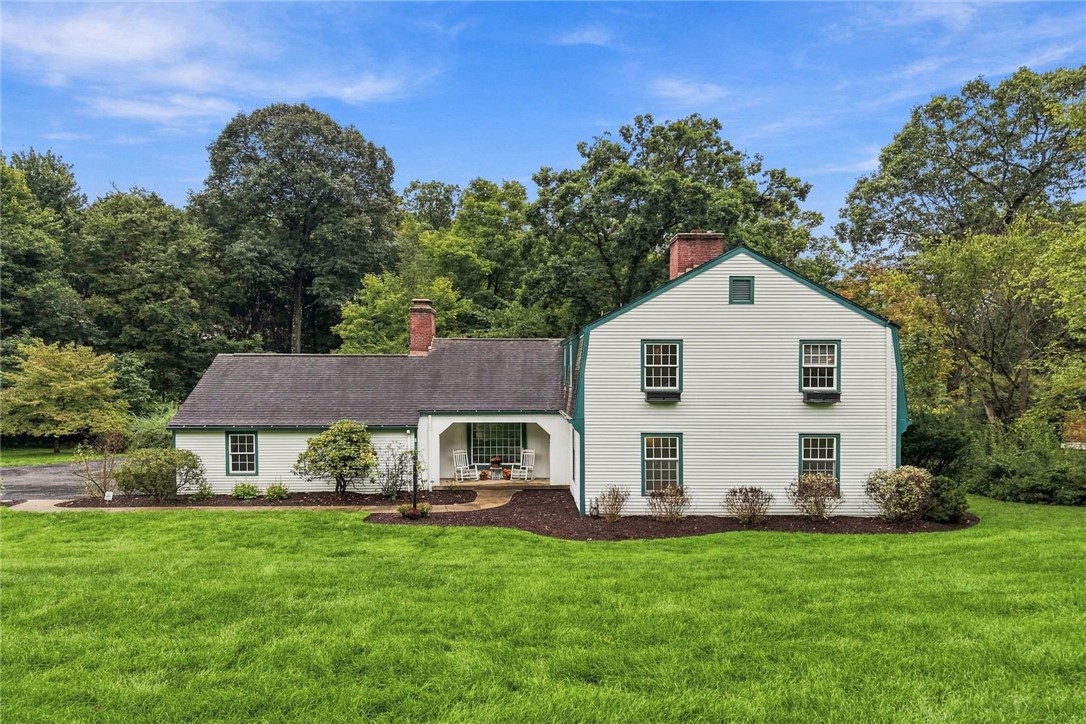 140 Witherow Road Bell Acres PA 15143