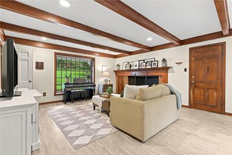 140 Witherow Road Bell Acres PA 15143