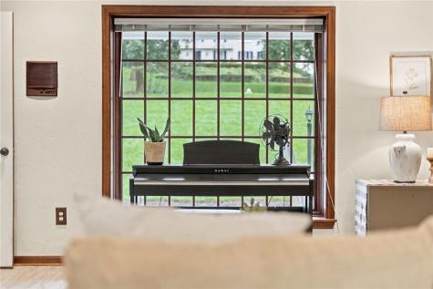 140 Witherow Road Bell Acres PA 15143