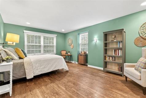 140 Witherow Road Bell Acres PA 15143