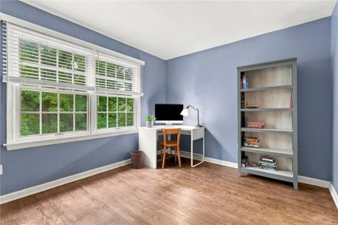 140 Witherow Road Bell Acres PA 15143