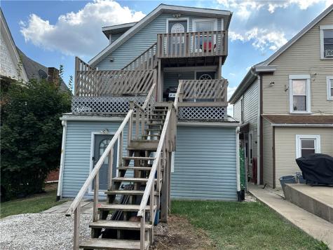 215 1st Avenue Waynsbrg/frankln Township PA 15370
