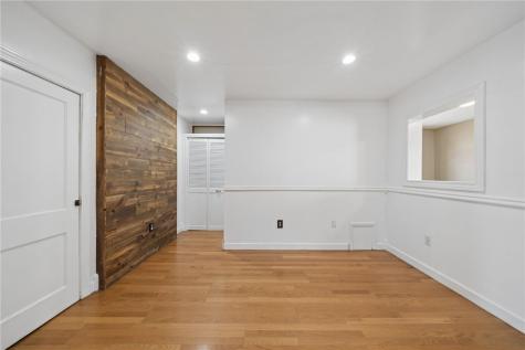 512 5th Street Rostraver PA 15087