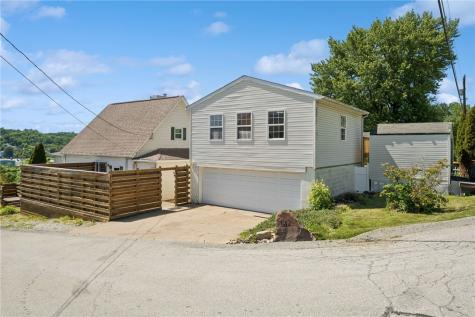512 5th Street Rostraver PA 15087