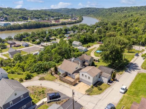 512 5th Street Rostraver PA 15087