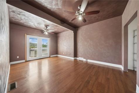 512 5th Street Rostraver PA 15087