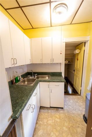 201 Arthur Avenue Scottdale PA 15683