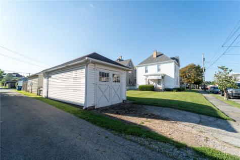 201 Arthur Avenue Scottdale PA 15683
